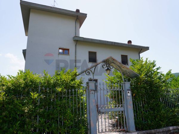 Casa Indipendente Castel di Ieri, AQ Vendita
