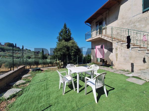 Casa Indipendente Bovara, Trevi, PG Vendita