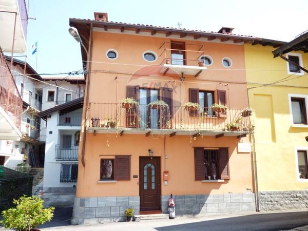 Casa Semindipendente Laveno-Mombello, VA Vendita