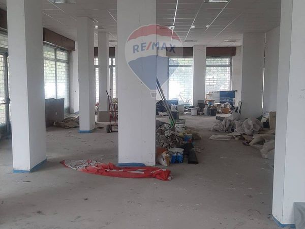 Negozio Pero, MI Affitto - Foto 2