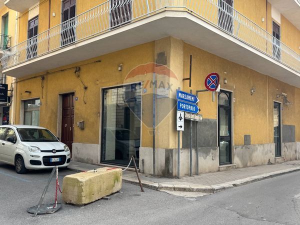 Locale Commerciale Pachino, SR Affitto