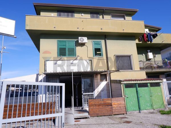 Locale Commerciale San Clemente, Caserta, CE Affitto - Foto 2