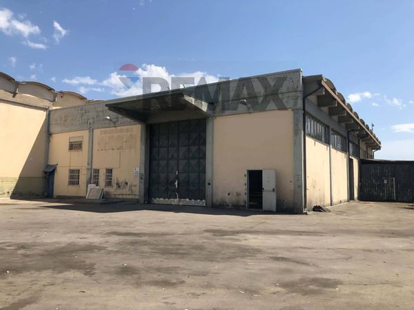 Locale Commerciale Motta Sant'Anastasia, CT Affitto - Foto 2
