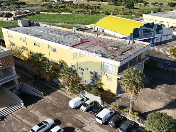 Locale Commerciale Sestu, CA Affitto