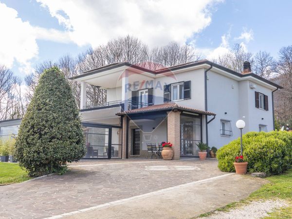 Villa singola Velletri, RM Vendita