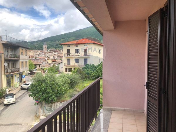 Appartamento Centro, Gualdo Tadino, PG Vendita - Foto 2