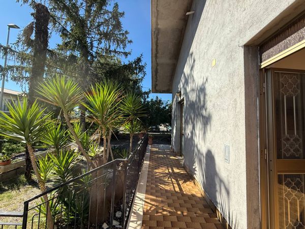 Casa Indipendente Crecchio, CH Vendita