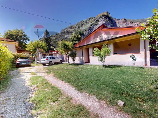 Villa singola Camaiore, LU Vendita