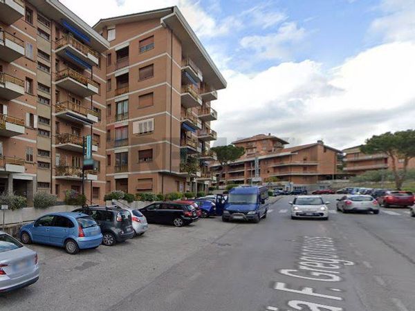 Stanza Ferro di Cavallo, Perugia, PG Affitto