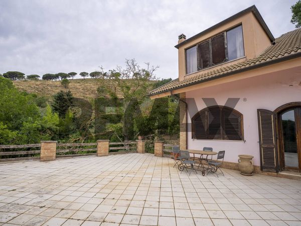 Villa singola Piazza Armerina, EN Vendita