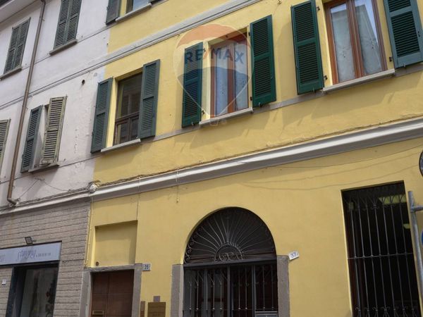 Appartamento Vaprio d'Adda, MI Vendita