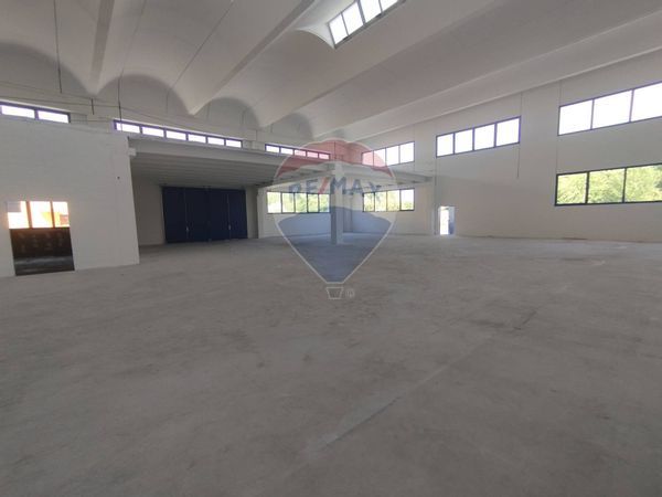 Capannone Industriale Villasanta, MB Affitto