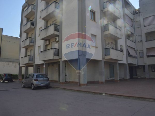 Ufficio Vittoria, RG Affitto