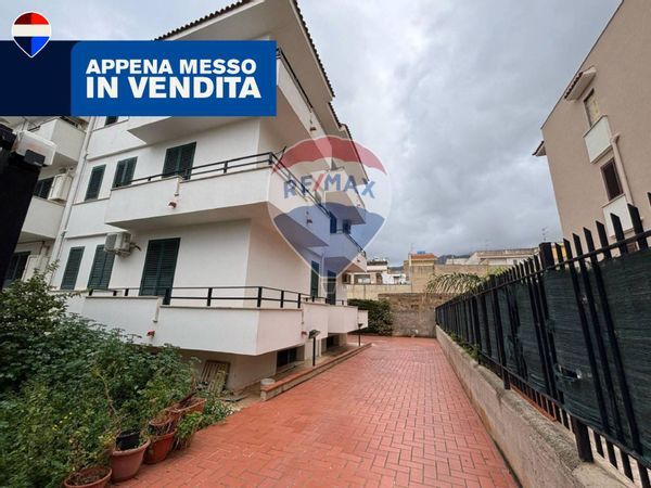 Appartamento Terrasini, PA Vendita