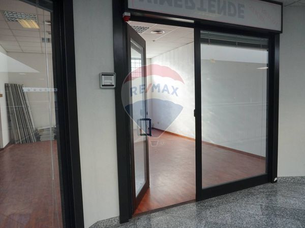 Negozio Brugherio, MB Affitto