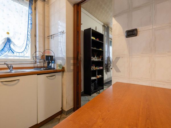 Appartamento Biandronno, VA Vendita - Foto 4