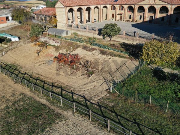 Casa Indipendente Montemagno, AT Vendita