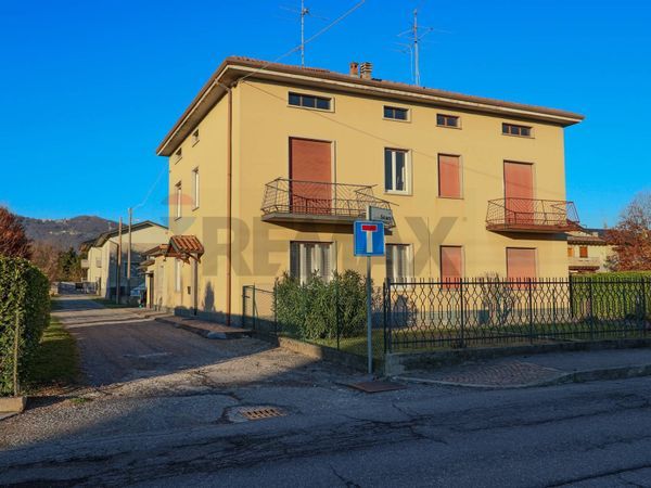 Villetta bifamiliare Brembate di Sopra, BG Vendita