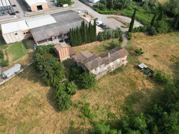 Cascina/Casale Zona Z.i. Ponte San Giovanni, Perugia, PG Vendita - Foto 3
