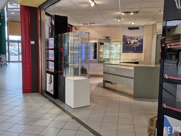 Locale Commerciale Cerea, VR Affitto
