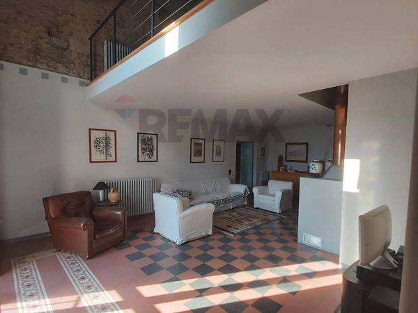 Casa Indipendente Centro Storico, Cosenza, CS Vendita
