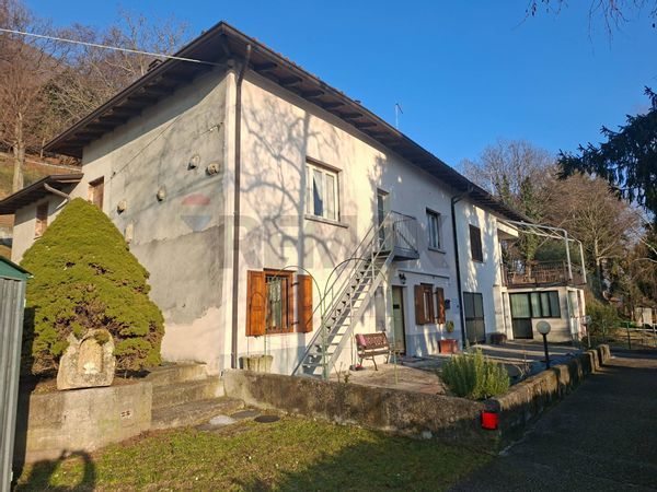 Porzione di casa Endine Gaiano, BG Vendita