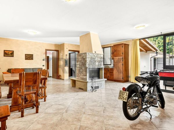 Casa Indipendente Legnarello, Legnano, MI Vendita