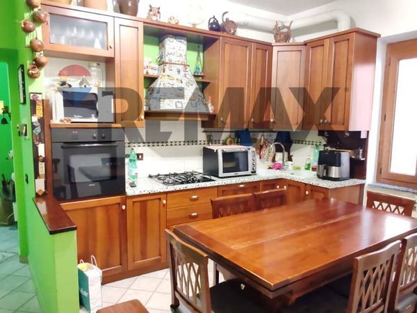 Appartamento Fagnano Olona, VA Vendita