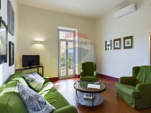 Cascina/Casale Montecchio, Cortona, AR Vendita