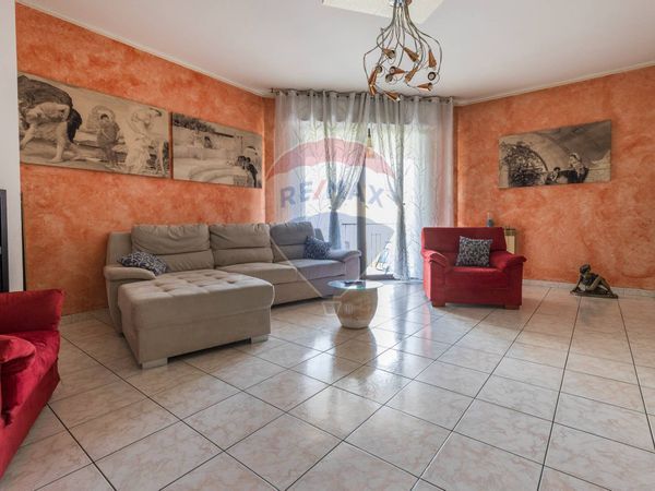 Appartamento Cardano al Campo, VA Vendita