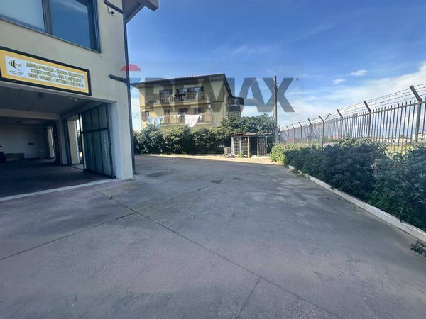 Locale Commerciale Schiavonea, Corigliano-Rossano, CS Affitto - Foto 4