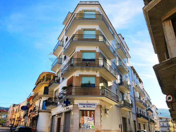 Appartamento Cagnano Varano, FG Vendita