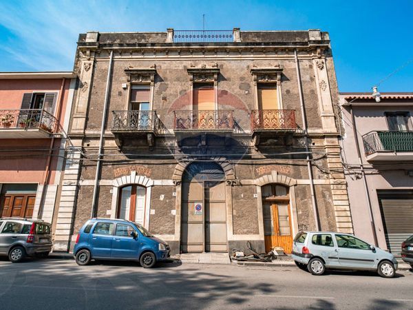 Casa Semindipendente Giarre, CT Vendita