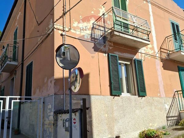 Casa Semindipendente Popoli, PE Vendita