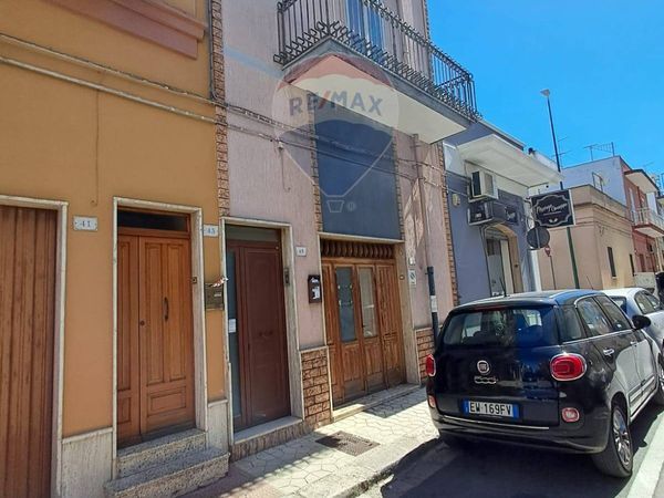 Casa Indipendente Latiano, BR Vendita