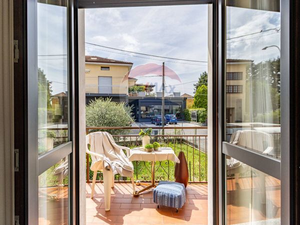 Casa Semindipendente Besana in Brianza, MB Vendita