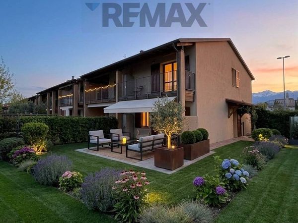 Villa a schiera Sandrà, Castelnuovo del Garda, VR Vendita