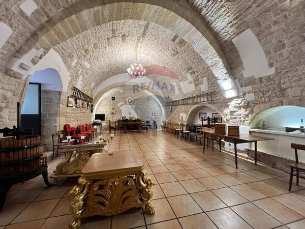 Locale Commerciale Modugno, BA Affitto