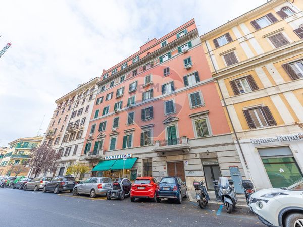 Capannone Industriale Prati, Roma, RM Affitto