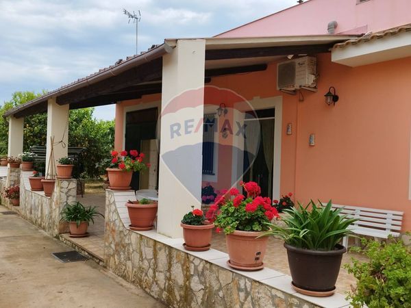 Casa Indipendente San Lorenzo, Noto, SR Vendita
