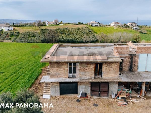 Casa Indipendente Petacciato, CB Vendita