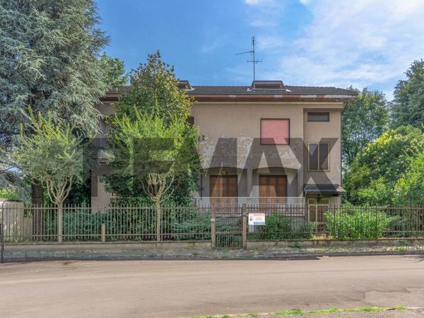 Casa Indipendente Passirana, Rho, MI Vendita