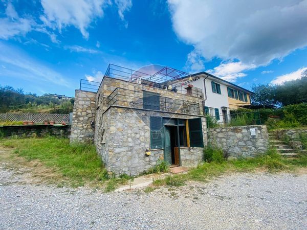Casa Semindipendente San Pietro di Novella, Rapallo, GE Vendita