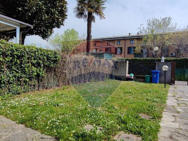 Locale Commerciale Treviglio, BG Affitto