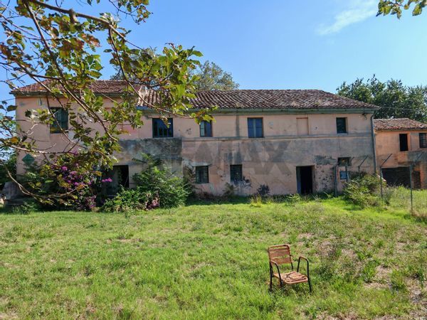 Cascina/Casale Recanati, MC Vendita