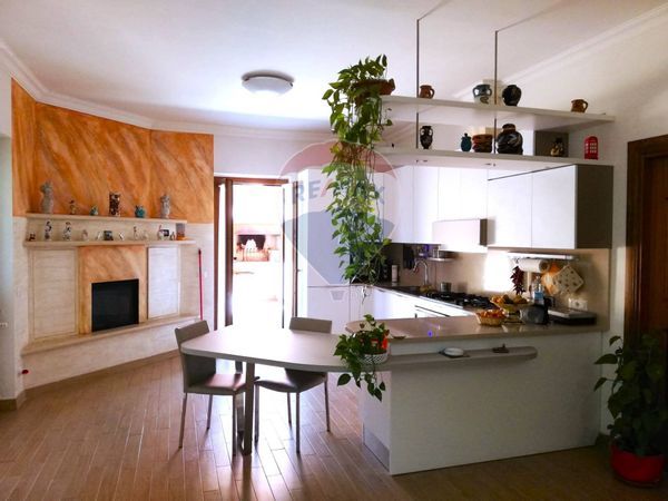 Casa Indipendente Cretone, Palombara Sabina, RM Vendita - Foto 3