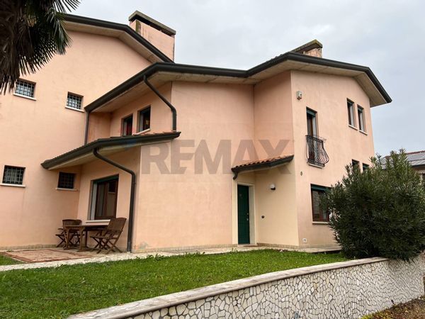 Casa Indipendente Santa Maria, Camisano Vicentino, VI Vendita