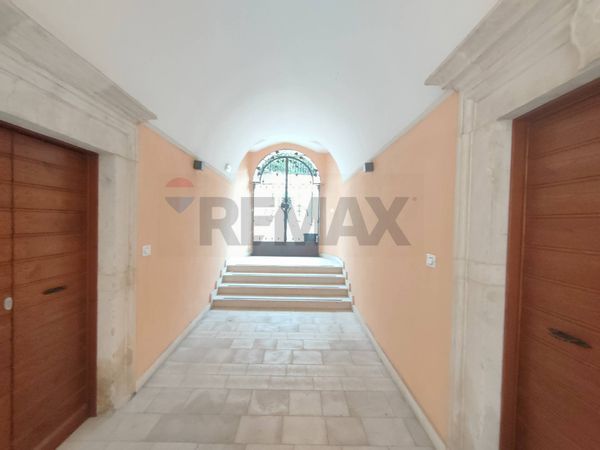 Appartamento Centro storico, L'Aquila, AQ Affitto