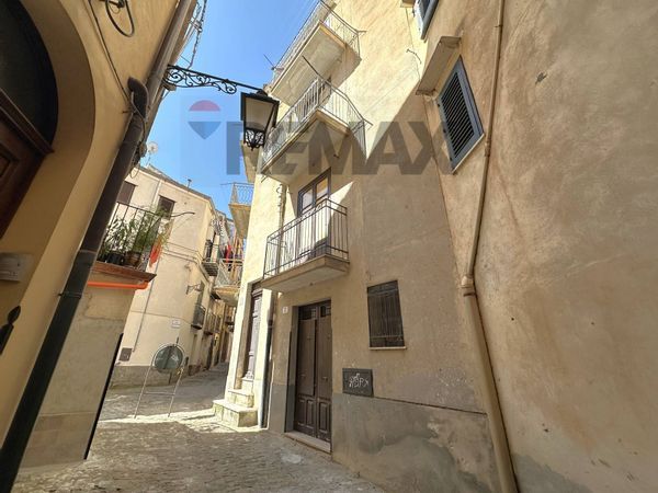 Casa Indipendente Castelbuono, PA Vendita