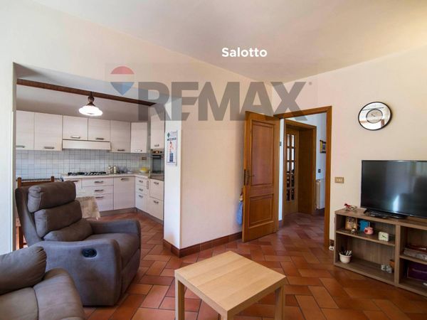 Casa Indipendente Roccatederighi, Roccastrada, GR Vendita